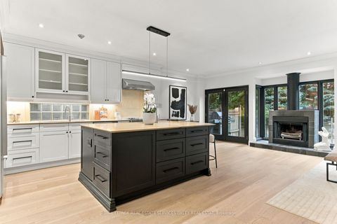 Photo 11 at 67 Lynwood Avenue, Casa Loma, Toronto