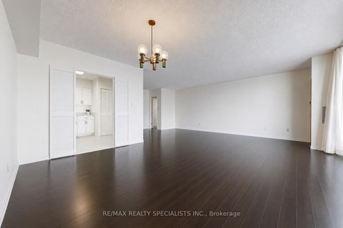 Photo 7 at 1207 - 33 Harbour Square, Waterfront Communities C1, Toronto