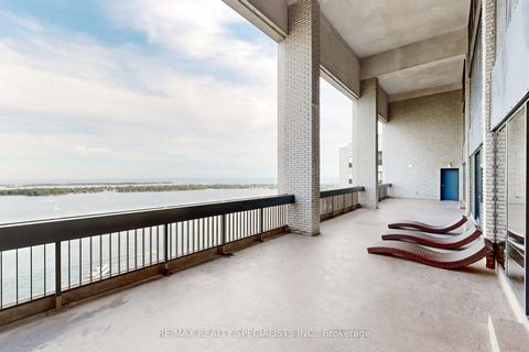 Photo 13 at 1207 - 33 Harbour Square, Waterfront Communities C1, Toronto
