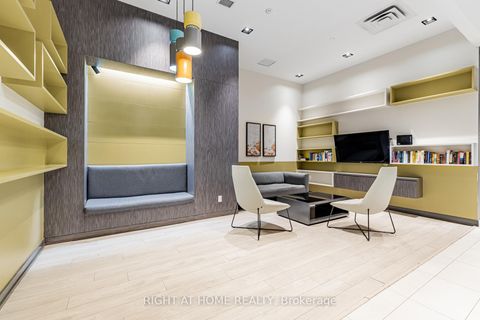 Photo 29 at 7 - 128 Fairview Mall Drive, Don Valley Village, Toronto