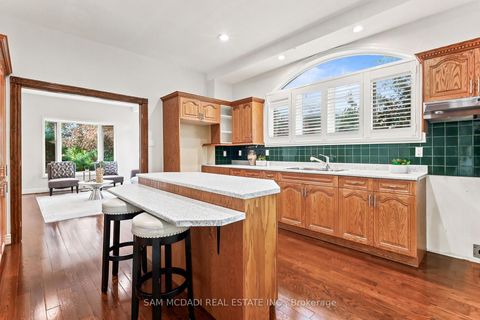 Photo 7 at 41 Cooperage Crescent, Westbrook, Richmond Hill