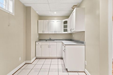 Photo 34 at 41 Cooperage Crescent, Westbrook, Richmond Hill