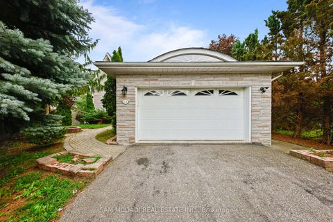 Photo 39 at 41 Cooperage Crescent, Westbrook, Richmond Hill