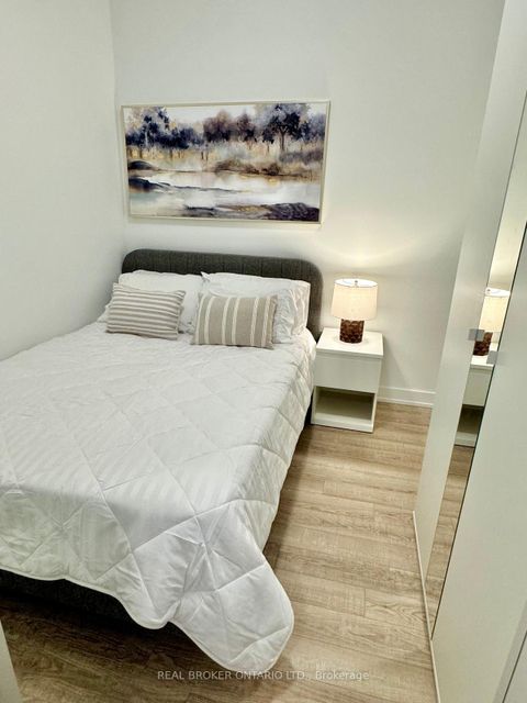 Photo 8 at 420 - 15 Richardson Street, Waterfront Communities C8, Toronto
