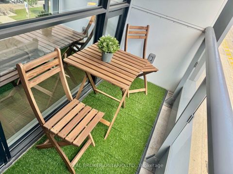 Photo 9 at 420 - 15 Richardson Street, Waterfront Communities C8, Toronto