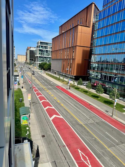 Photo 10 at 420 - 15 Richardson Street, Waterfront Communities C8, Toronto