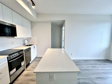 Photo 4 at 2405 - 15 Ellerslie Avenue, Willowdale West, Toronto