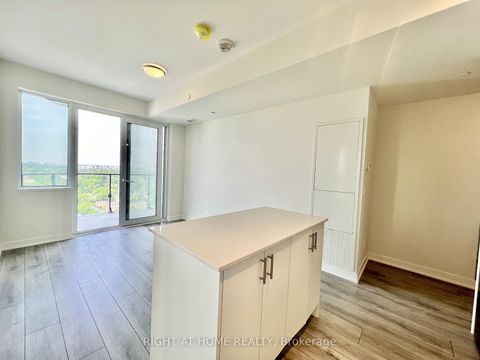 Photo 5 at 2405 - 15 Ellerslie Avenue, Willowdale West, Toronto