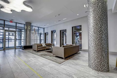 Photo 19 at 1020 - 525 Adelaide Street W, Waterfront Communities C1, Toronto