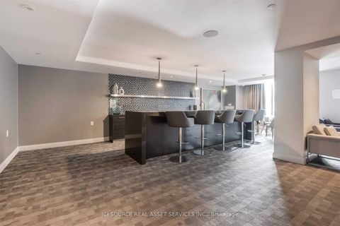 Photo 32 at 1020 - 525 Adelaide Street W, Waterfront Communities C1, Toronto