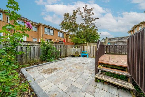 Photo 24 at 92 Denton Circle, Maple, Vaughan