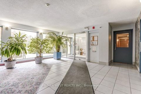 Photo 2 at 203 - 2000 Bloor Street W, High Park North, Toronto
