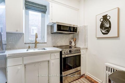 Photo 11 at 203 - 2000 Bloor Street W, High Park North, Toronto