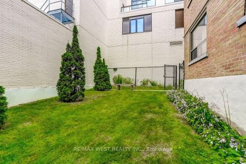 Photo 21 at 203 - 2000 Bloor Street W, High Park North, Toronto