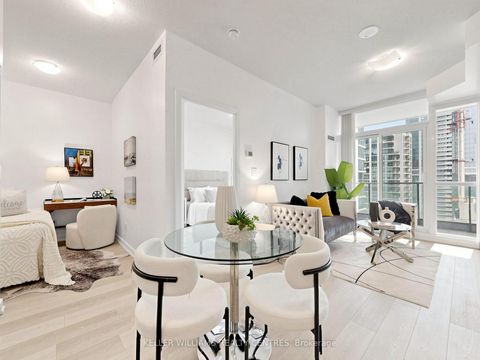 Photo 2 at 3305 - 33 Bay Street, Waterfront Communities C1, Toronto