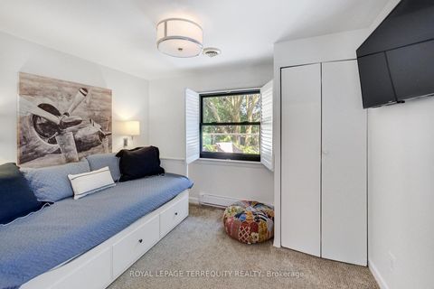 Photo 17 at 37 De Vere Gardens, Nortown, Toronto