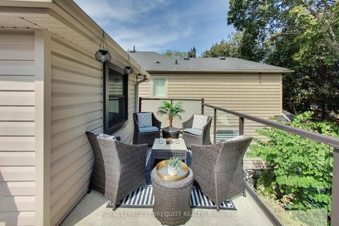 Photo 19 at 37 De Vere Gardens, Nortown, Toronto