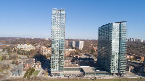 Photo 8 at 415 - 105 The Queensway Avenue, Swansea, Toronto