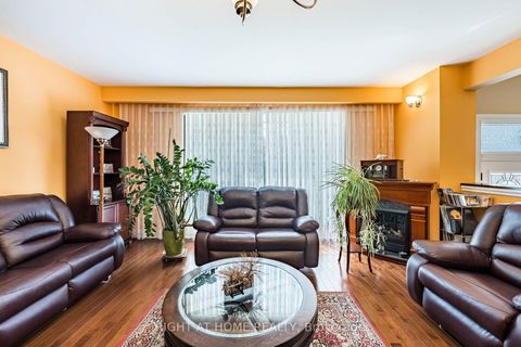 Photo 7 at 141 Dollery Court, Branson, Toronto