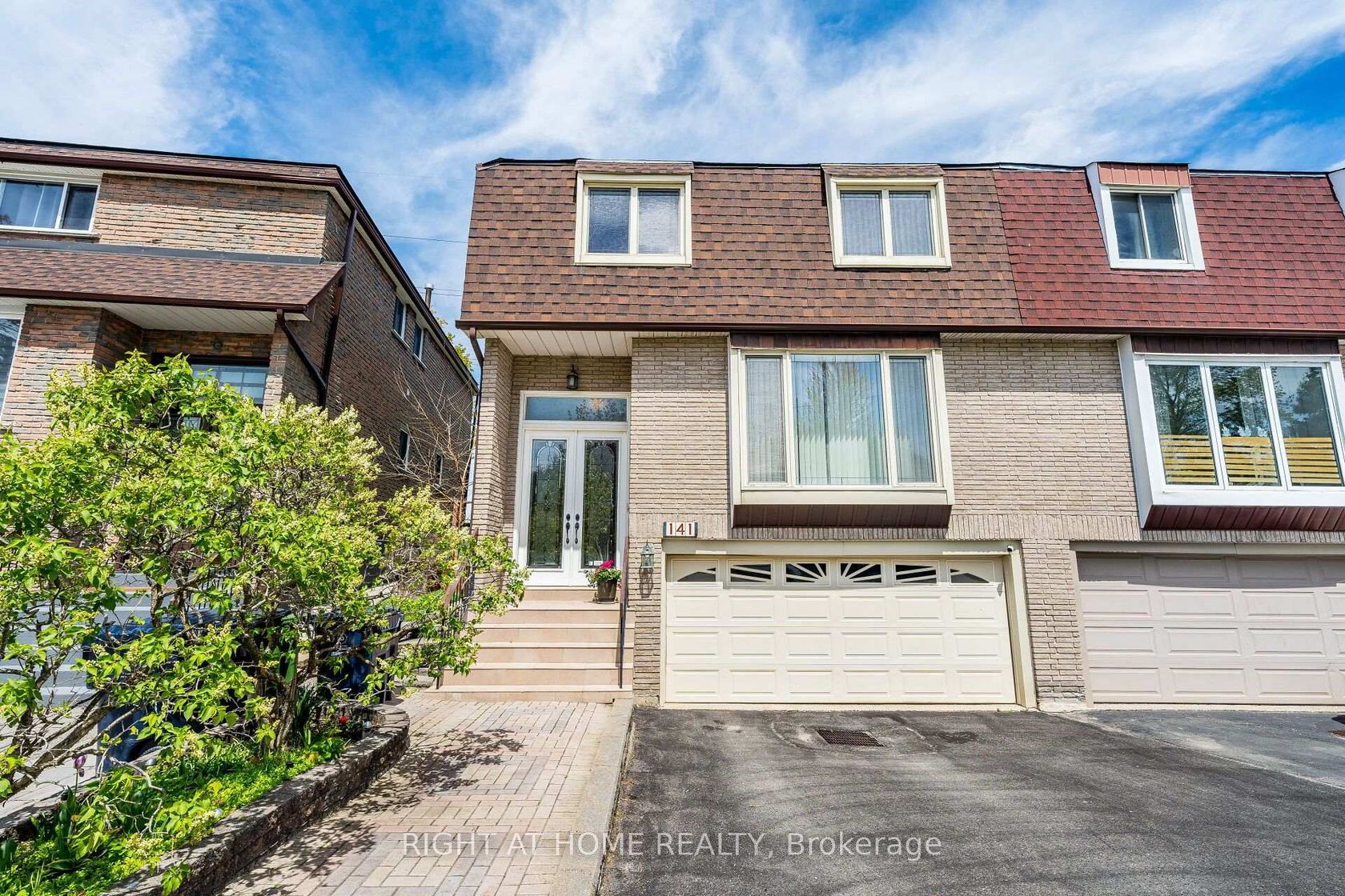 141 Dollery Court, Branson, Toronto 