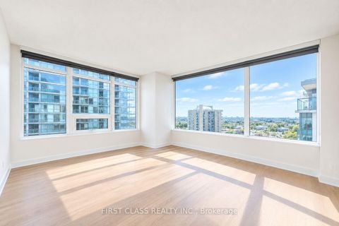 Photo 9 at 915 - 17 Bathurst Street, Waterfront Communities C1, Toronto