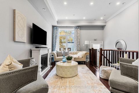 Photo 1 at 51 St Paul Street, Moss Park, Toronto