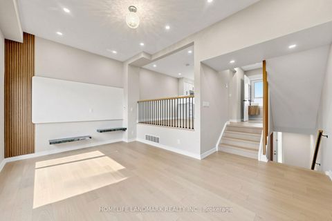 Photo 7 at 63 - 1131 Sandhurst Circle, Agincourt North, Toronto