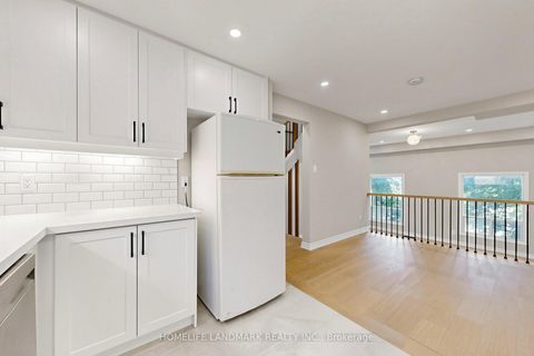 Photo 13 at 63 - 1131 Sandhurst Circle, Agincourt North, Toronto