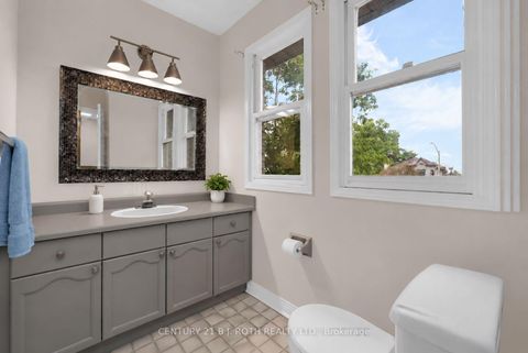 Photo 27 at 131 Browning Trail, Letitia Heights, Barrie