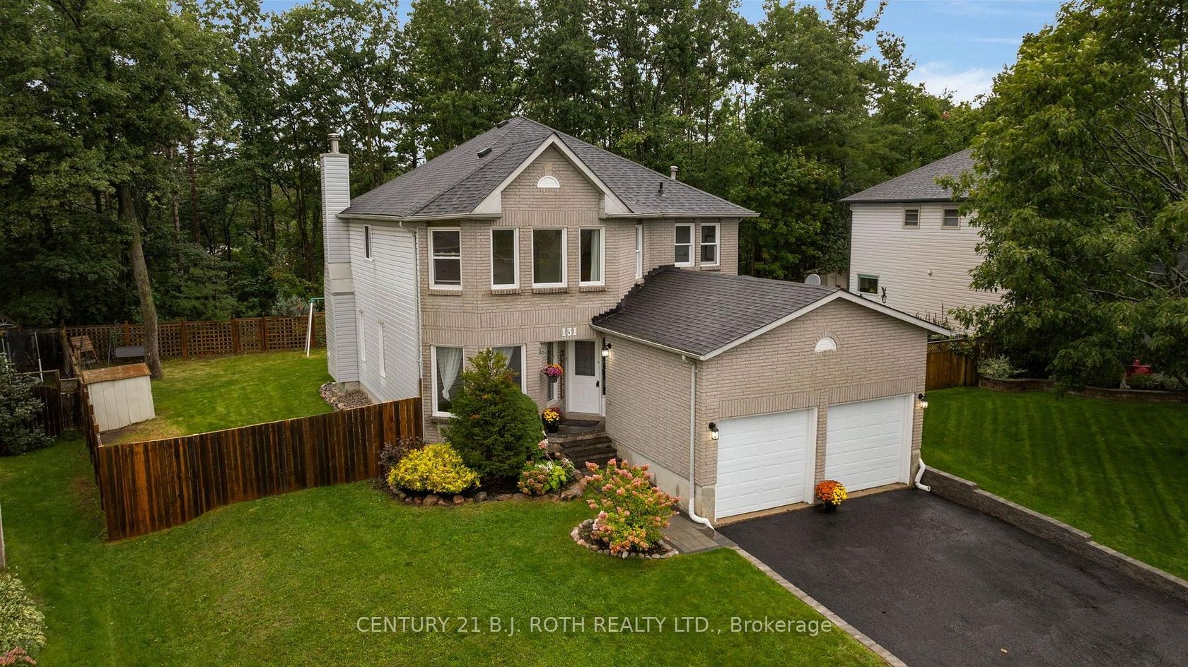 131 Browning Trail, Letitia Heights, Barrie photo number 2