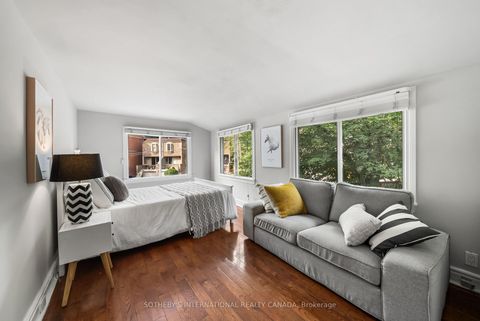 Photo 12 at 29 Highbourne Avenue, St. Clair, Toronto