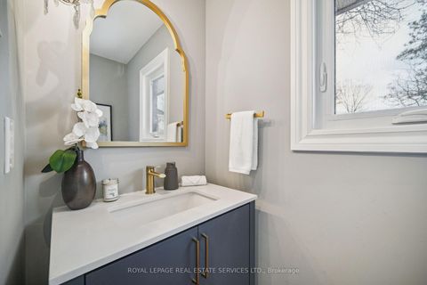 Photo 19 at 40 Stonemanse Court, Woburn, Toronto