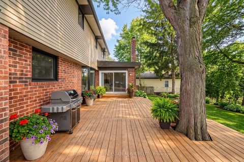 Photo 35 at 40 Stonemanse Court, Woburn, Toronto