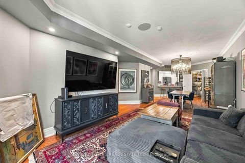 Photo 10 at 201 - 33 Delisle Avenue, St. Clair, Toronto