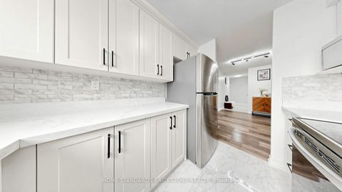 Photo 5 at 211 - 99 Blackwell Avenue, Malvern, Toronto