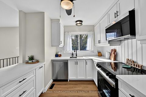 Photo 11 at 239 Sunset Crescent, Stroud, Innisfil
