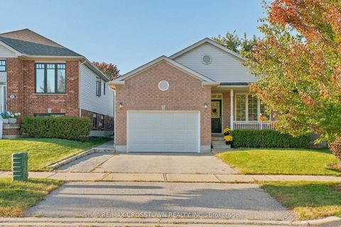 Photo 2 at 12 Dr. Jones Drive, Schomberg, King