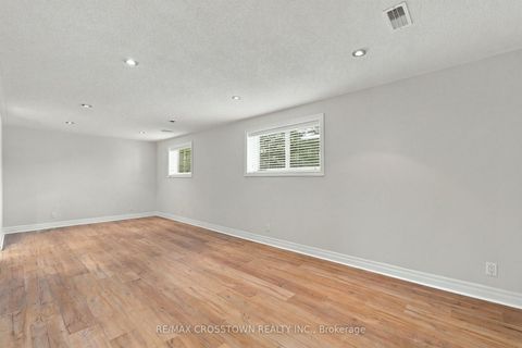 Photo 13 at 12 Dr. Jones Drive, Schomberg, King