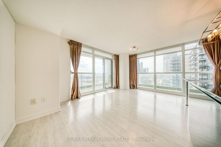 Photo 2 at 1502 - 29 Singer Court, Bayview Village, Toronto