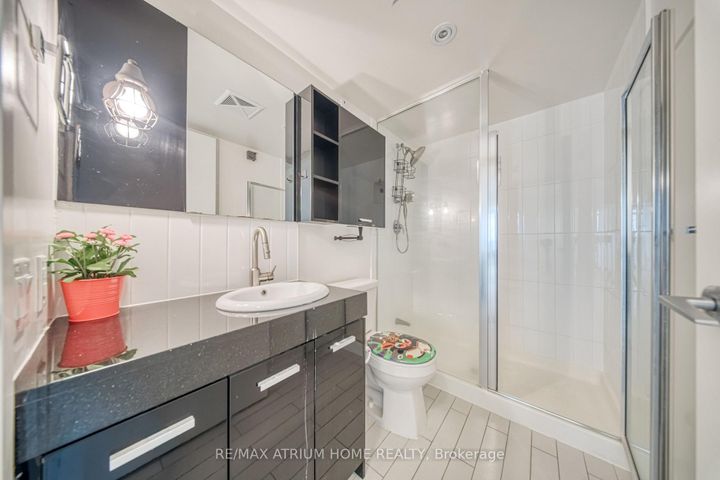 Photo 6 at 1502 - 29 Singer Court, Bayview Village, Toronto
