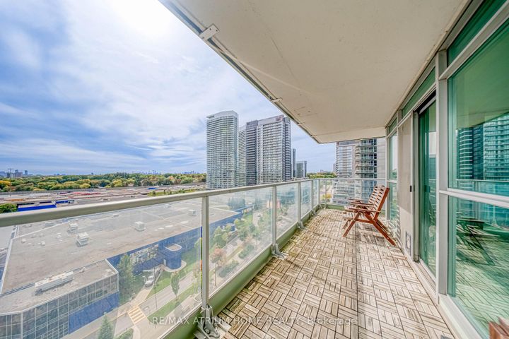 Photo 11 at 1502 - 29 Singer Court, Bayview Village, Toronto