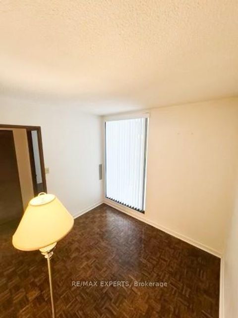 Photo 14 at 2233 - 33 Harbour Square, Waterfront Communities C1, Toronto