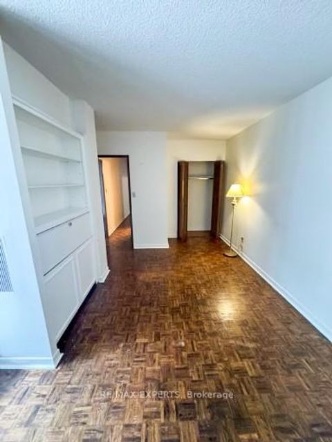 Photo 19 at 2233 - 33 Harbour Square, Waterfront Communities C1, Toronto