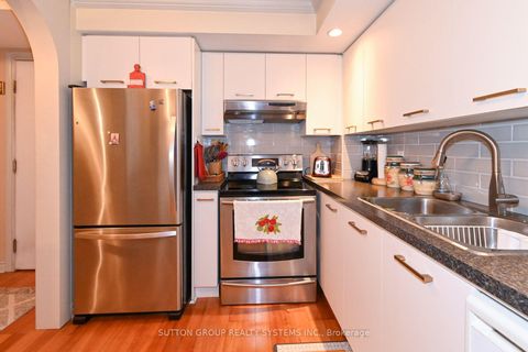 Photo 6 at 605 - 5229 Dundas Street W, City Centre West, Toronto
