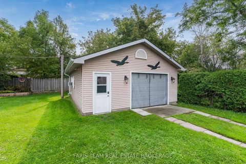 Photo 43 at 1033 Cameron Street, Rural Innisfil, Innisfil