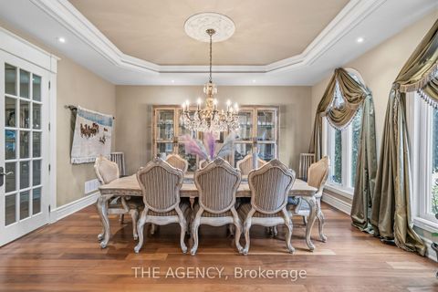 Photo 11 at 16 Dew Drop Court, Rural Vaughan, Vaughan
