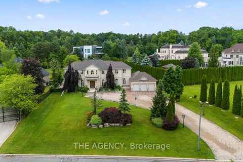 Photo 33 at 16 Dew Drop Court, Rural Vaughan, Vaughan