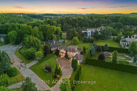 Photo 34 at 16 Dew Drop Court, Rural Vaughan, Vaughan