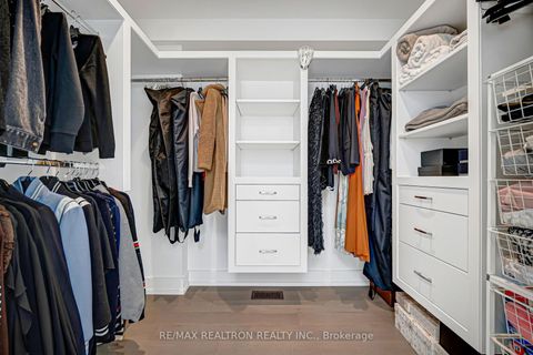 Photo 33 at 2962B Bayview Avenue, Willowdale East, Toronto