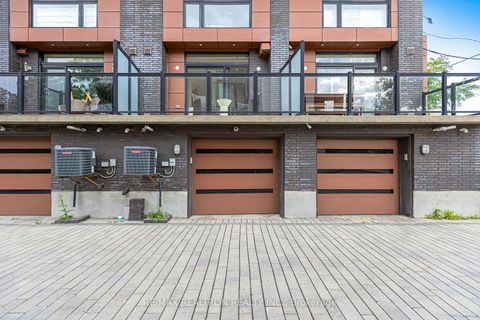 Photo 41 at 2962B Bayview Avenue, Willowdale East, Toronto